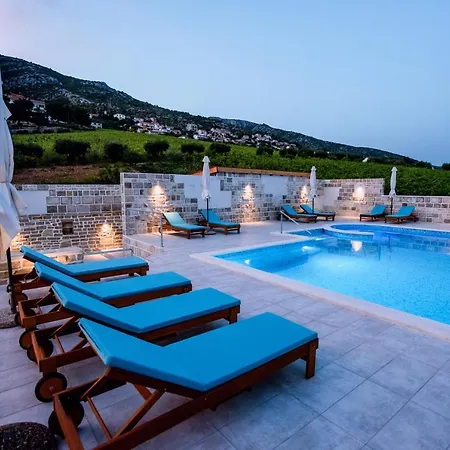Hotell Skalinada Zavala