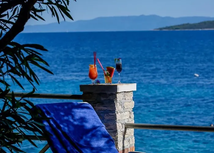 Skalinada Otel 3*
